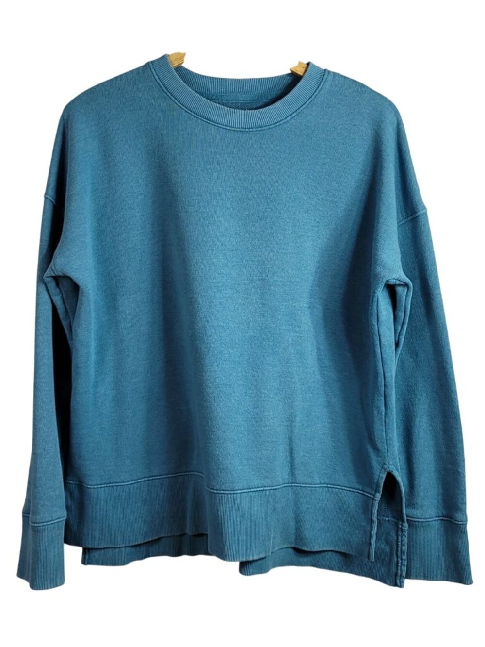 Time and Tru Women Blue Pullover Sweatshirt Medium Long Sleeve Hi Low Split Hem